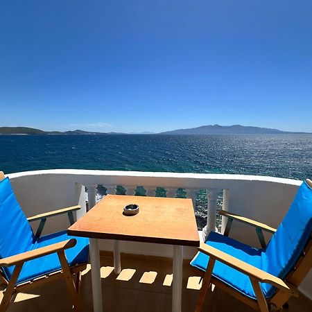 Rock Star-Pllakat Bed & Breakfast Saranda Dış mekan fotoğraf