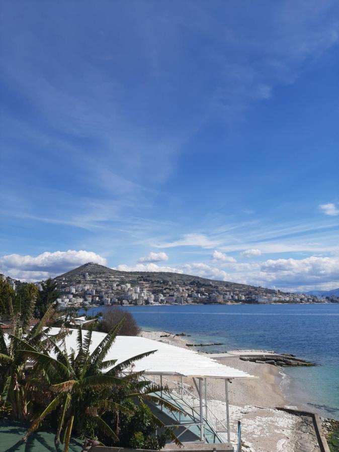 Rock Star-Pllakat Bed & Breakfast Saranda Dış mekan fotoğraf